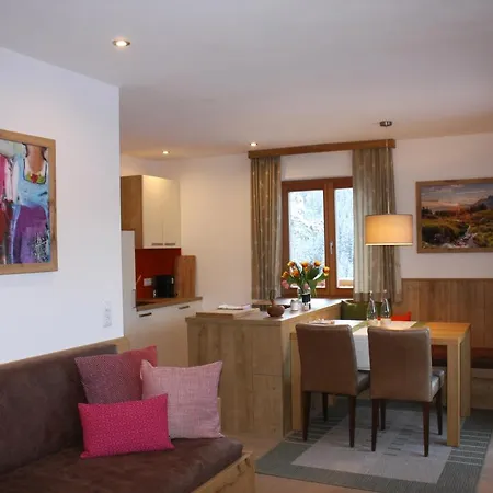 Haus Berghoamat Apartament Filzmoos